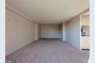 1001 City Avenue #EE-927, Wynnewood, PA 19096 - Photo 5