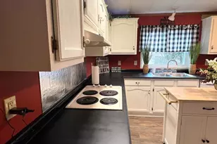 764 Aspen Cir, Red Hill, PA 18076 - Photo 9