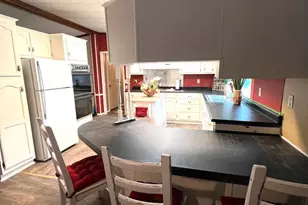 764 Aspen Cir, Red Hill, PA 18076 - Photo 9