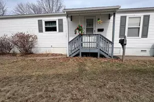 764 Aspen Cir, Red Hill, PA 18076 - Photo 3