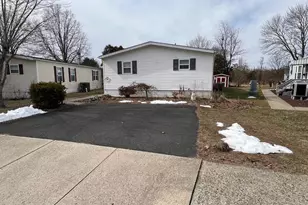 764 Aspen Cir, Red Hill, PA 18076 - Photo 7