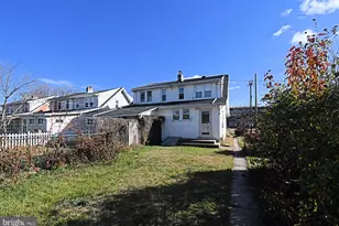 621 N Forest, Norristown, PA 19403 - Photo 23