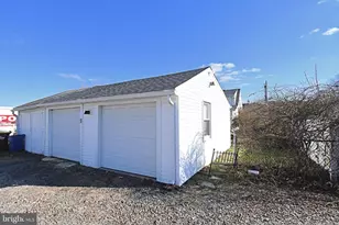 621 N Forest, Norristown, PA 19403 - Photo 21