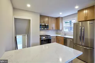 42 Russell Rd, Willow Grove, PA 19090 - Photo 7