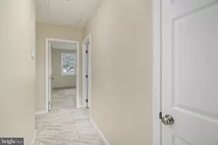 711 W County Line Rd, Hatboro, PA 19040 - Photo 25