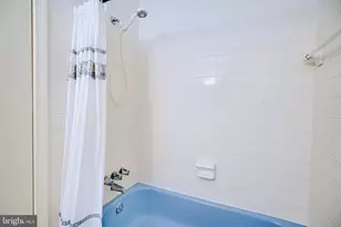 143 Riversedge Dr, Norristown, PA 19403 - Photo 9