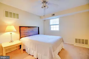 143 Riversedge Dr, Norristown, PA 19403 - Photo 13