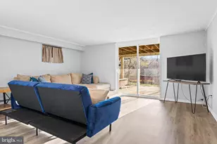 614 Linda Ln, Norristown, PA 19401 - Photo 17