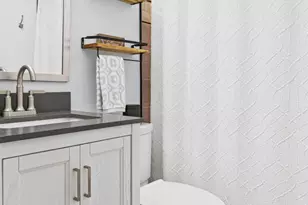 614 Linda Ln, Norristown, PA 19401 - Photo 15