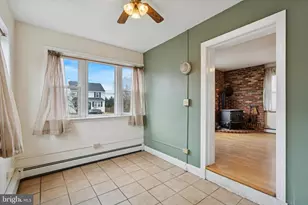 291 Roberts Ave, Conshohocken, PA 19428 - Photo 3