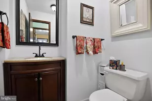 2306 Carol Ln, Norristown, PA 19401 - Photo 17