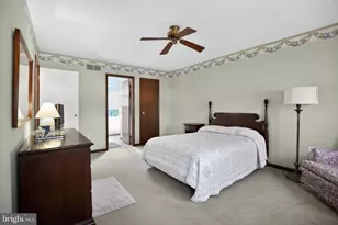 2306 Carol Ln, Norristown, PA 19401 - Photo 21