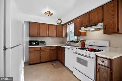 2306 Carol Lane, Norristown, PA 19401 - Photo 9