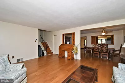 4 Arthurs Court, Plymouth Meeting, PA 19462 - Photo 7