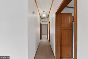 405 Village Way, Royersford, PA 19468 - Photo 15