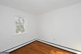 335 W 4th Ave, Conshohocken, PA 19428 - Photo 35