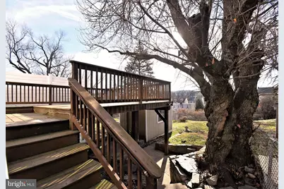 335 W 4th Avenue, Conshohocken, PA 19428 - Photo 5