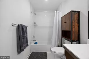 912 Riverplace Dr, Conshohocken, PA 19428 - Photo 21