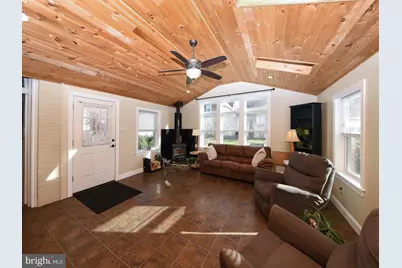 17-19 N Second St, Souderton, PA 18964 - Photo 23