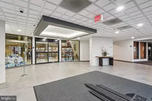 21033 Valley Forge Cir, King of Prussia, PA 19406 - Photo 3