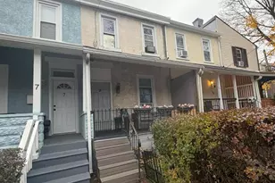 9 E Basin St, Norristown, PA 19401 - Photo 1