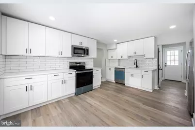 181 W 7th Avenue, Trappe, PA 19426 - Photo 9