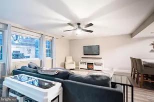 42 Cavendish Dr, Ambler, PA 19002 - Photo 3