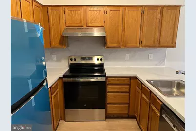 83 W Laurel Avenue #1ST FL, Cheltenham, PA 19012 - Photo 5