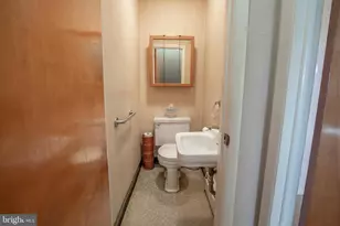 1435 Walnut St, Norristown, PA 19401 - Photo 23