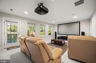 164 Larrabee Wy, Royersford, PA 19468 - Photo 3