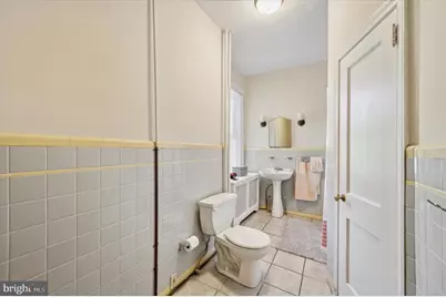 118 Walnut Avenue #2, Ardmore, PA 19003 - Photo 7