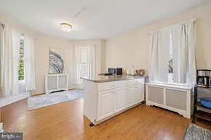 118 Walnut Ave, Ardmore, PA 19003 - Photo 3