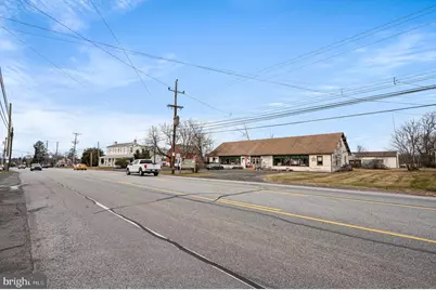 2933 E High Street, Pottstown, PA 19464 - Photo 3