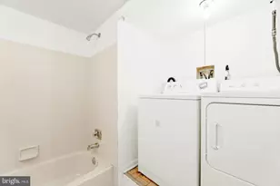 1303 Valley Glen Rd, Elkins Park, PA 19027 - Photo 27