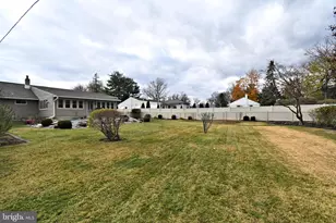 532 Sherwood Ln, Hatboro, PA 19040 - Photo 57