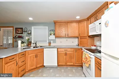 532 Sherwood Lane, Hatboro, PA 19040 - Photo 13