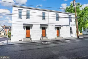 151 N York St, Pottstown, PA 19464 - Photo 1