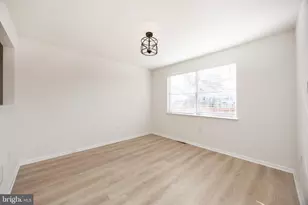 105 Bartlett Dr, North Wales, PA 19454 - Photo 9