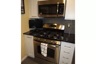 208 Red Haven Dr, North Wales, PA 19454 - Photo 5