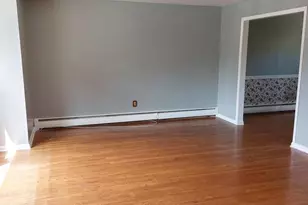 13 Heatherwood Hill, Norristown, PA 19403 - Photo 3