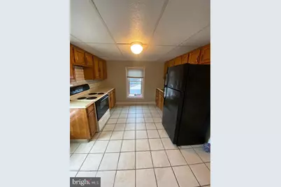 64 S Evans Street #3, Pottstown, PA 19464 - Photo 5