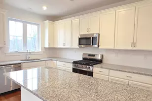 377 Sydney Ln, Lansdale, PA 19446 - Photo 5