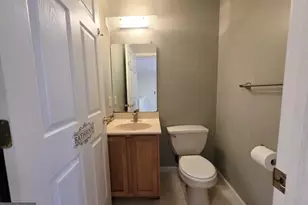 347 Glenn Rose Cir, King of Prussia, PA 19406 - Photo 5