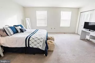 1405 Village Green Dr, Gilbertsville, PA 19525 - Photo 17