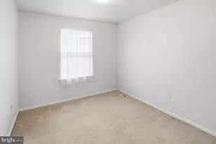 1405 Village Green Dr, Gilbertsville, PA 19525 - Photo 23