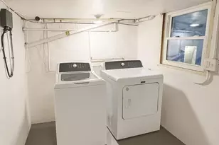 28 Maple St, Conshohocken, PA 19428 - Photo 23