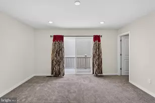 70 Continental Wy, Bridgeport, PA 19405 - Photo 7