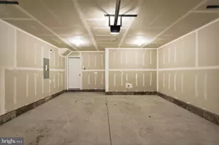 70 Continental Wy, Bridgeport, PA 19405 - Photo 11