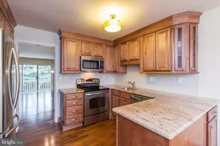 50 Woodside Rd, Ardmore, PA 19003 - Photo 5