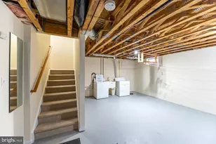 709 Green St, Bridgeport, PA 19405 - Photo 37